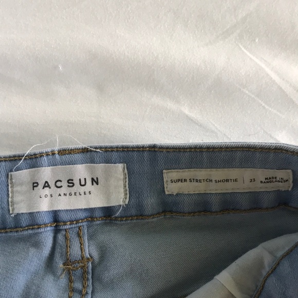 PacSun light wash super stretch shorties - Picture 3 of 3
